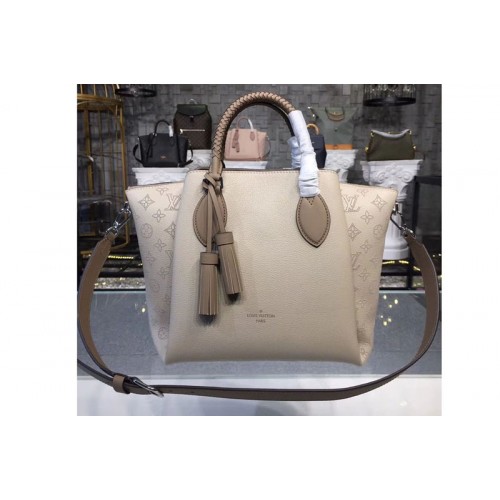 Louis Vuitton M55031 Haumea Bags in Galet Mahina Leather